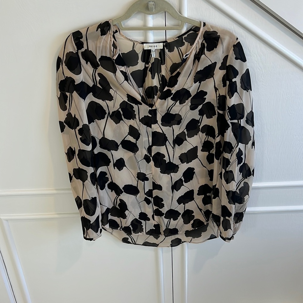 Reiss 100% silk top size 4
